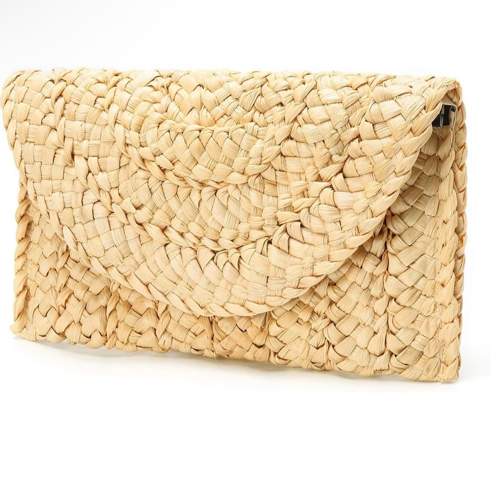 Natural Woven Clutch